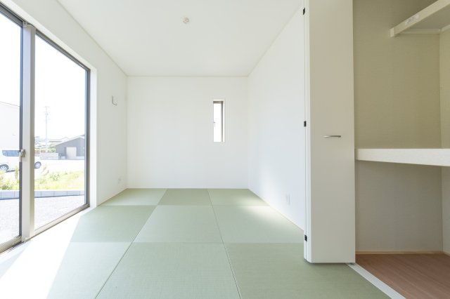 鈴鹿市小田町《1号棟》の和室