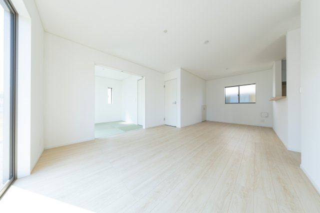 鈴鹿市小田町《1号棟》の居間・リビング
