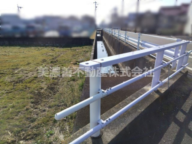６６４２０　岐阜市下奈良2丁目土地の外観