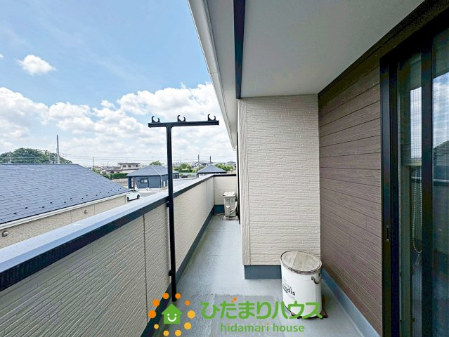 羽生市大字神戸　中古一戸建てのバルコニー