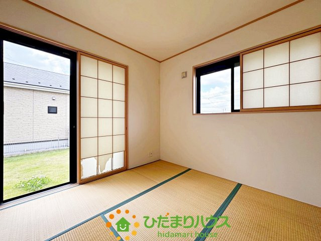 羽生市大字神戸　中古一戸建ての和室