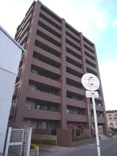 クレステージ吹田の外観