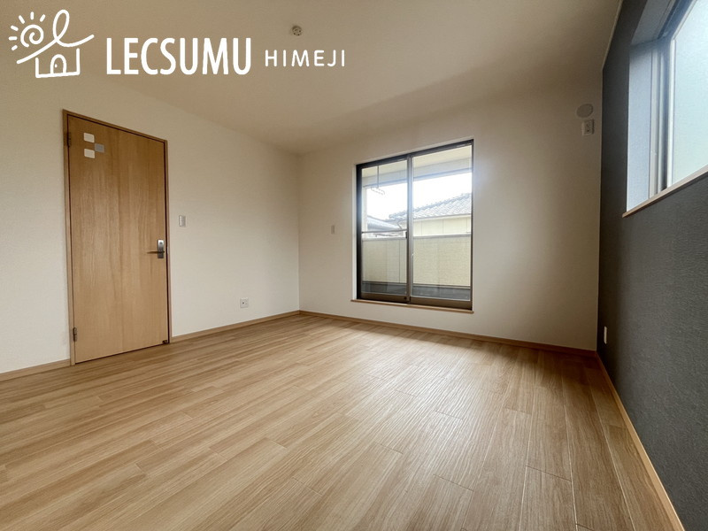 姫路市大津区恵美酒1丁目/中古戸建の寝室