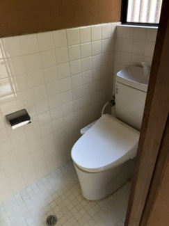 【トイレ】 | 寝屋川市成田西町 中古戸建