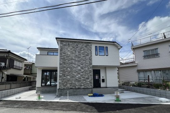 昭島市田中町1丁目　新築戸建全1棟