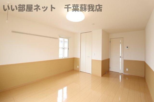 リヴィエールの寝室|開放的な寝室です