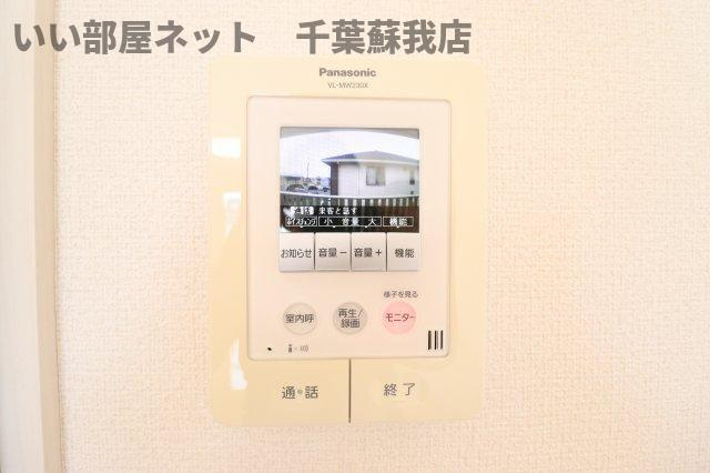 リヴィエールのセキュリティ|TVモニターホン付きでセキュリティ面も安心！