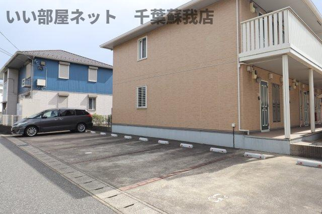 リヴィエールの駐車場|駐車場完備です