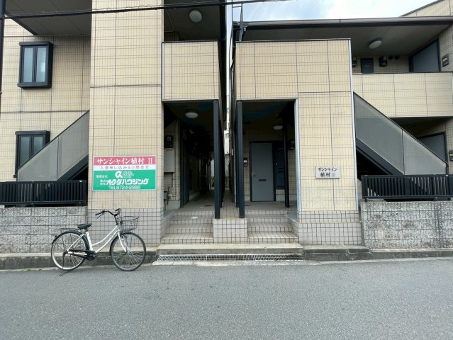 サンシャイン植村Ⅱのエントランス