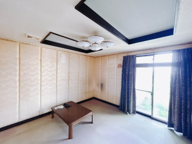 【中古戸建】高崎市箕郷町東明屋の洋室|■洋室｜子供部屋のメリットは「自立心を養うことができる」「自分で整理整頓できるようになる」そして、お子様が成長した際には「プライバシーを確保できる」といい事だらけ♪