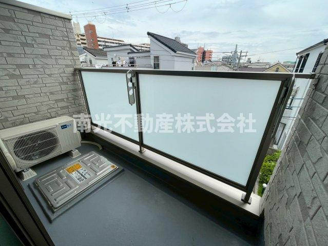 Luce Primaのバルコニー