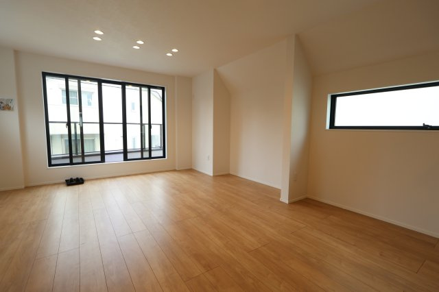 《仲介手数料無料》板橋区上板橋２丁目11-5新築一戸建てKEIAI GRACE