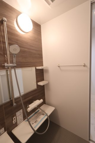 《仲介手数料無料》板橋区上板橋２丁目11-5新築一戸建てKEIAI GRACEの浴室