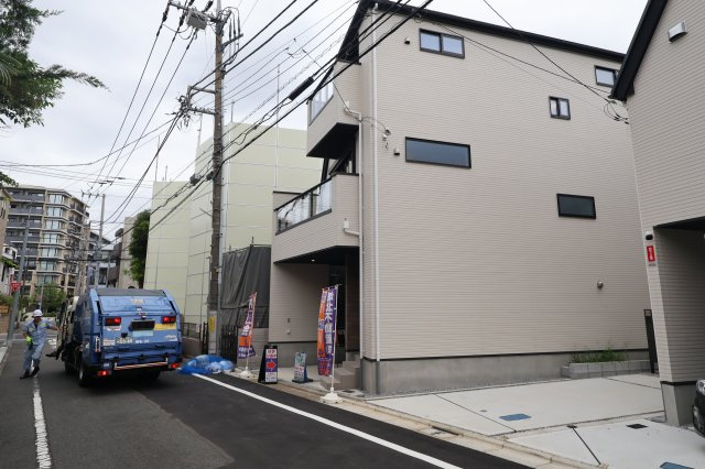 《仲介手数料無料》板橋区上板橋２丁目11-5新築一戸建てKEIAI GRACEの外観