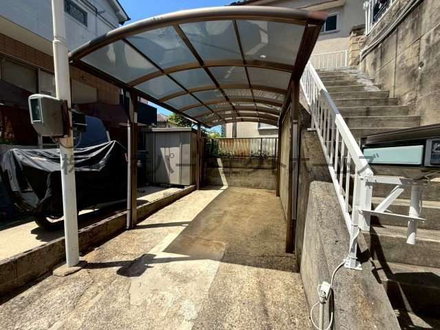 PH東藤田町戸建の駐車場|駐車場完備です 　奥行6850　幅2300