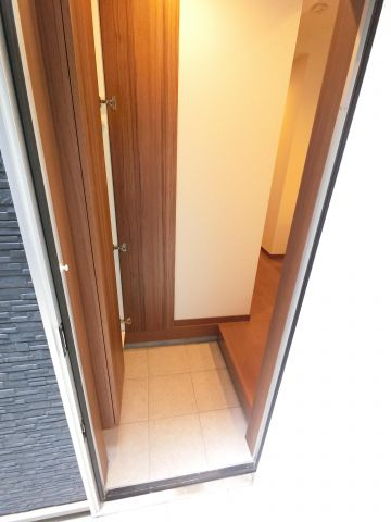 【玄関】