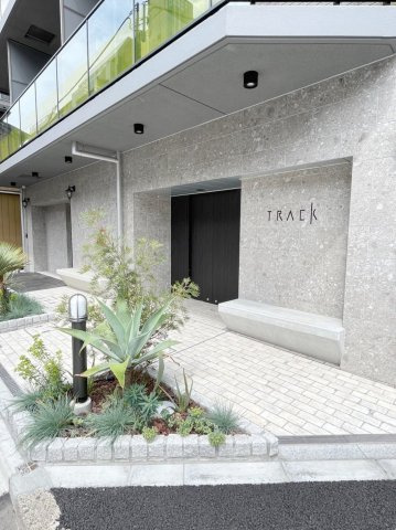 「防音マンション」ＴＲＡＣＫ両国のエントランス|ゆとりのあるエントランスです