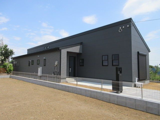 【仲介手数料無料】新築戸建　寄居町赤浜948-5（全1棟）大型平屋住宅の外観