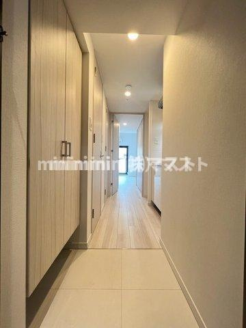 S-RESIDENCE難波大国町Deuxの玄関