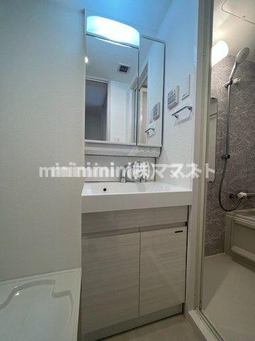 S-RESIDENCE難波大国町Deuxの洗面所