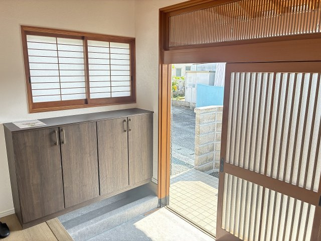 熊本市南区島町５丁目の中古一戸建の玄関