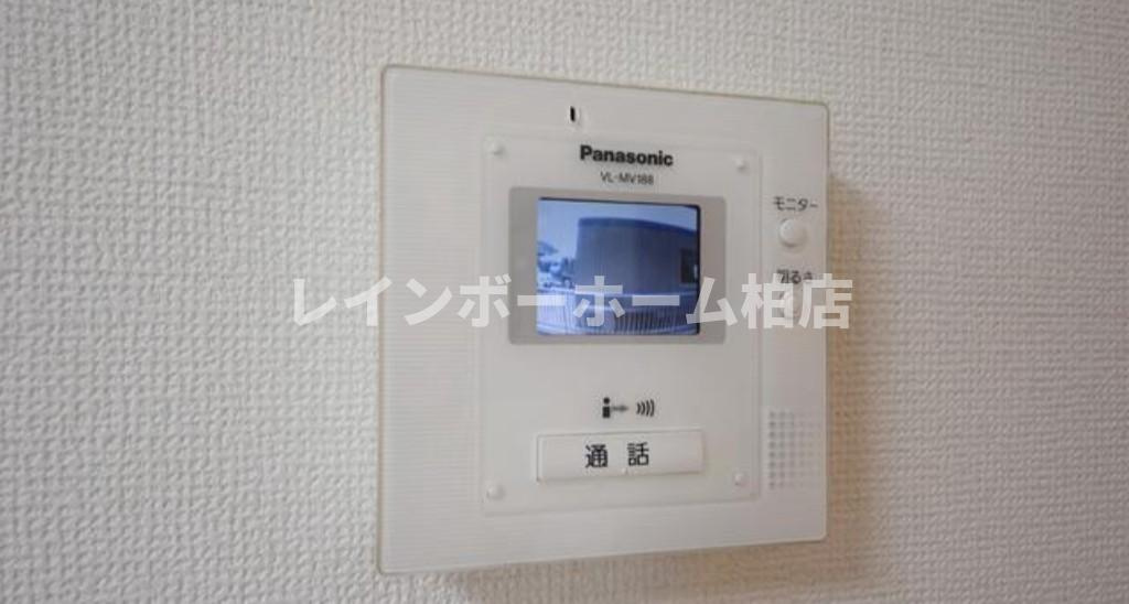 特典：仲介手数料が無料です!!のセキュリティ|モニタ付インターホンです
