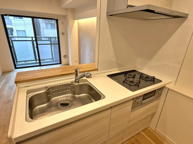 セザールスカイタワー銀座東　4階　角　部屋　リ　フォーム済のキッチン