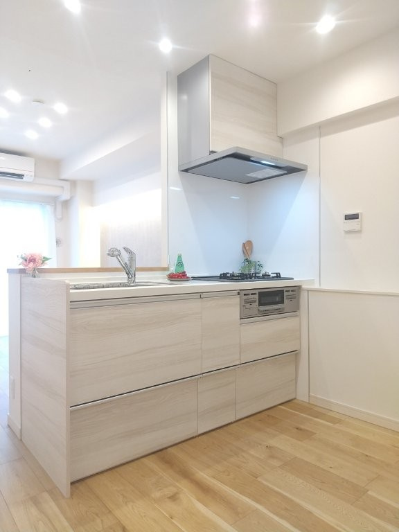 セザールスカイタワー銀座東　4階　角　部屋　リ　フォーム済のキッチン