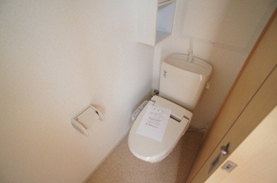 【トイレ】 | エレガンシア | トイレです