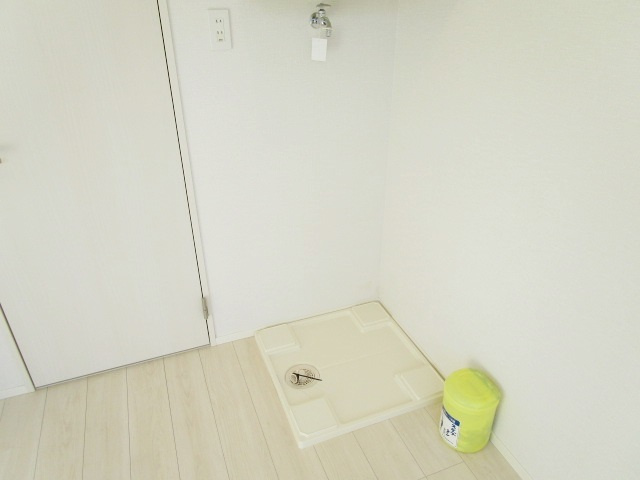 コンフォルタ飛鳥山の設備|室内洗濯機置場。
