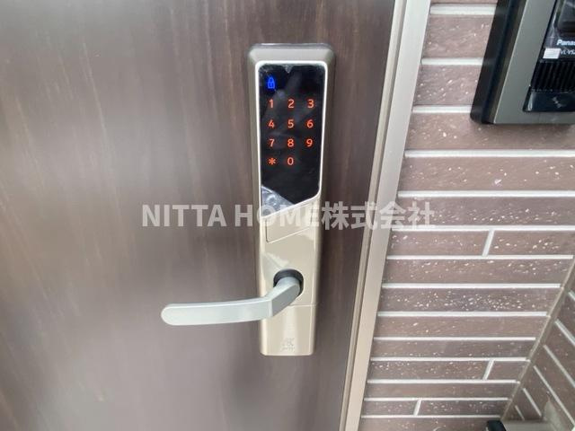 福知山市字土師のアパートの玄関|【イメージ画像】電子キーを採用しています◎