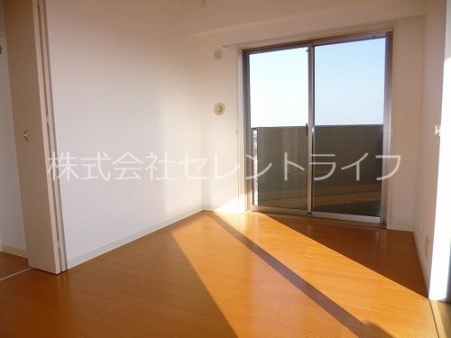 ミレニオつくば万博記念公園の内装
