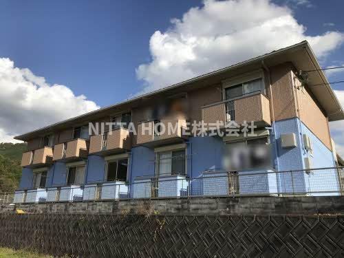 ショーエーハイツの外観|ウォークインクローゼットがついている単身者向け物件◇