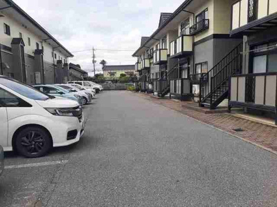 【駐車場】 | ニューエリール篠塚Ｂ