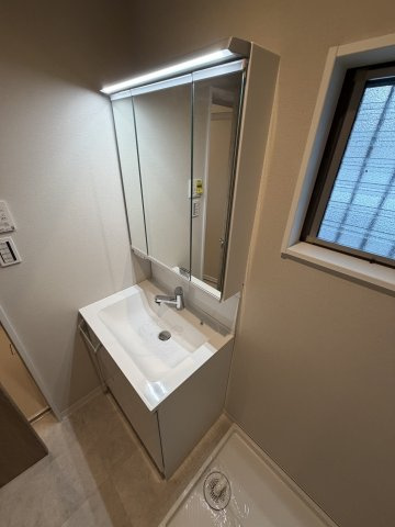 西京区松室扇田町戸建て