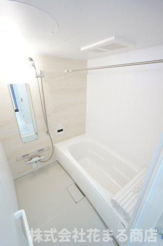 グリーンヴィラの浴室|物件、駅でお待ち合わせでのご案内歓迎！