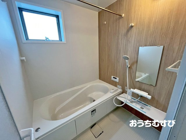 春日井市西高山町3丁目(全5棟)の浴室