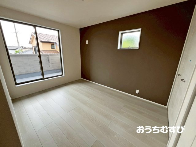春日井市西高山町3丁目(全5棟)の洋室
