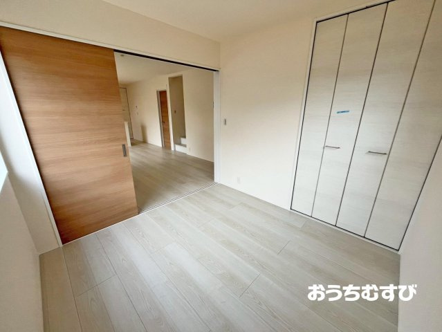 春日井市西高山町3丁目(全5棟)の洋室