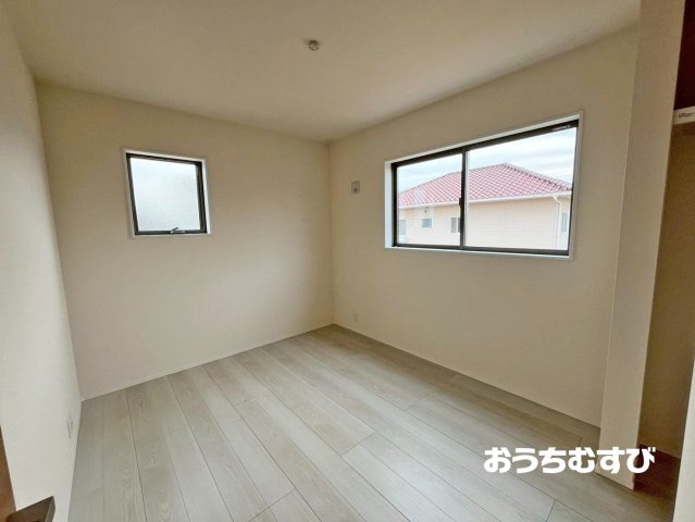 春日井市西高山町3丁目(全5棟)の洋室