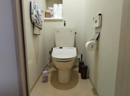 「角住居4LDK」高知市北新田町サーパス鏡川大橋　中古マンションのトイレ|清潔感のあるトイレ空間。毎日快適に使えます◎