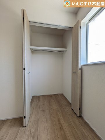 BLOOMING GARDEN　深谷市上柴町東5丁目の収納|大容量の収納スペースで住空間もスッキリ広々
収納がたっぷり付いていれば、お部屋がすっきり保てて気持ちが良いですね♪