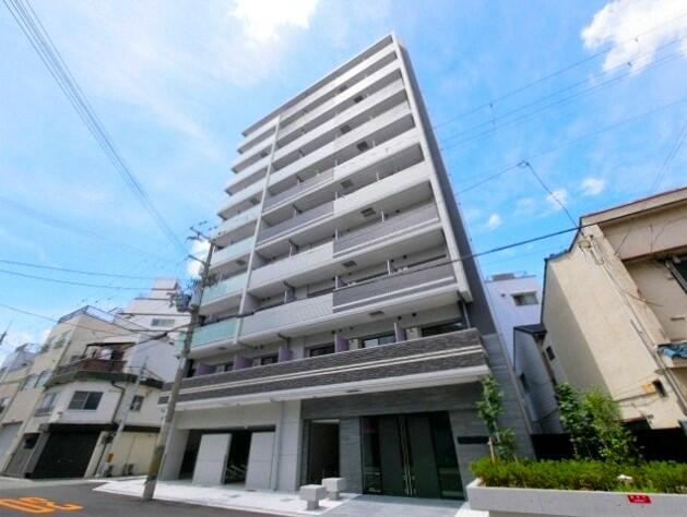 セオリー大阪ベイシティの外観|外観は落ち着いています