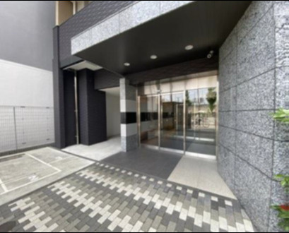 大阪市港区南市岡２丁目の賃貸マンションのエントランス|毎日通るエントランスはこのようになっています