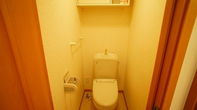 【トイレ】 | グランソレイユＡ | 清潔感のあるトイレです