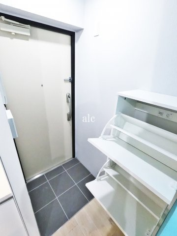 豊島区目白５丁目の賃貸マンションの玄関|同仕様