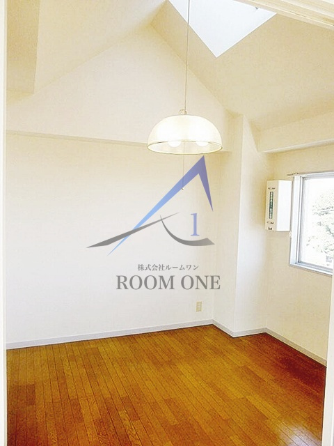 ロックアーバン