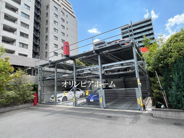 パレステージ大島　2階　角　部屋　リ　フォーム済の駐車場