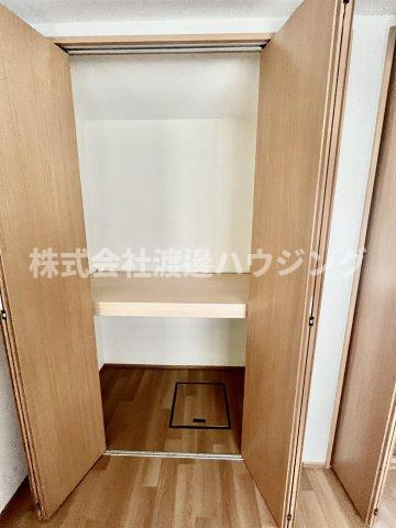 北昭和町戸建の収納
