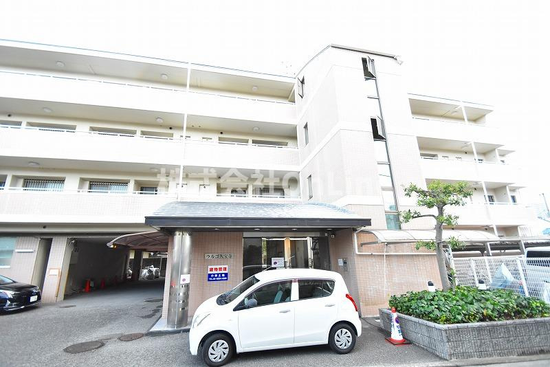 ラルゴ久宝寺の外観